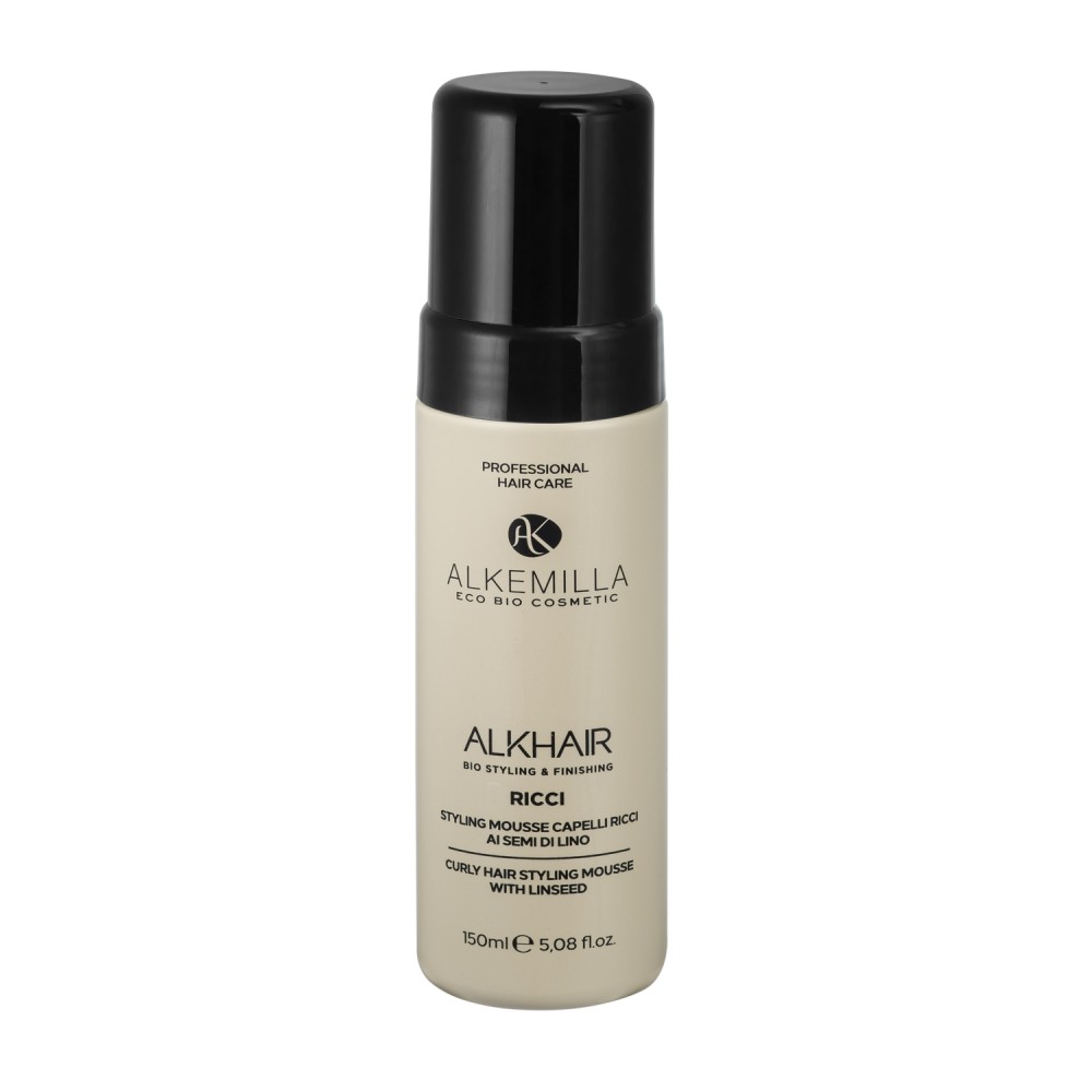 Styling Mousse is the perfect support for curly and natural hair. Styling Mousse is the perfect support for curly and natural hair.